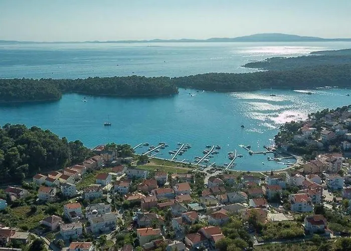 Macolic Rab * Rab Town