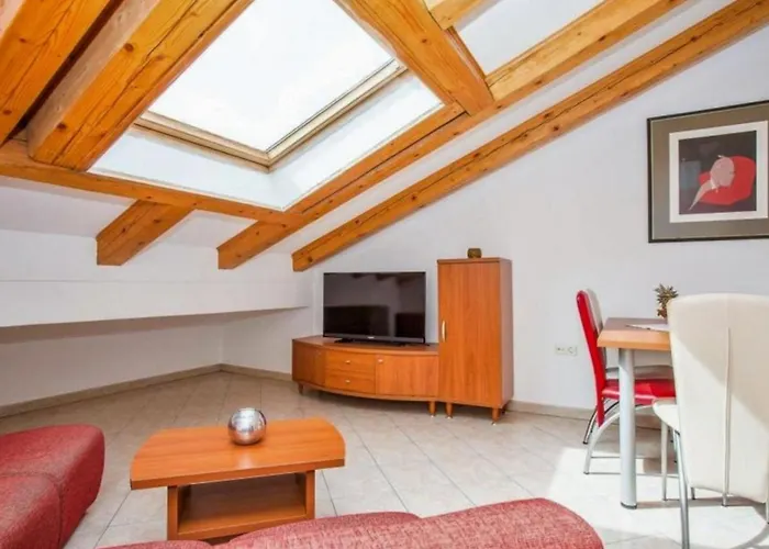 Macolic Rab * Rab Town