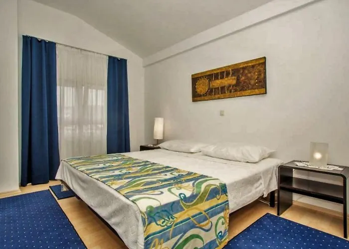 Macolic Rab Apartment