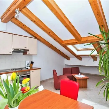 Macolic Rab Appartement