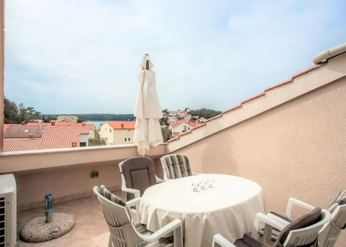 Macolic Rab Appartement *